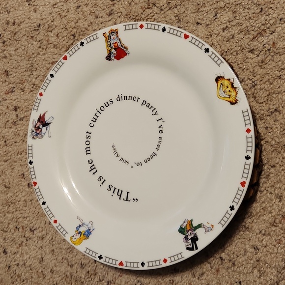 Alice in Wonderland Cafe Paul Cardew Set 2 Dinner Plates 2010 - Picture 2 of 6